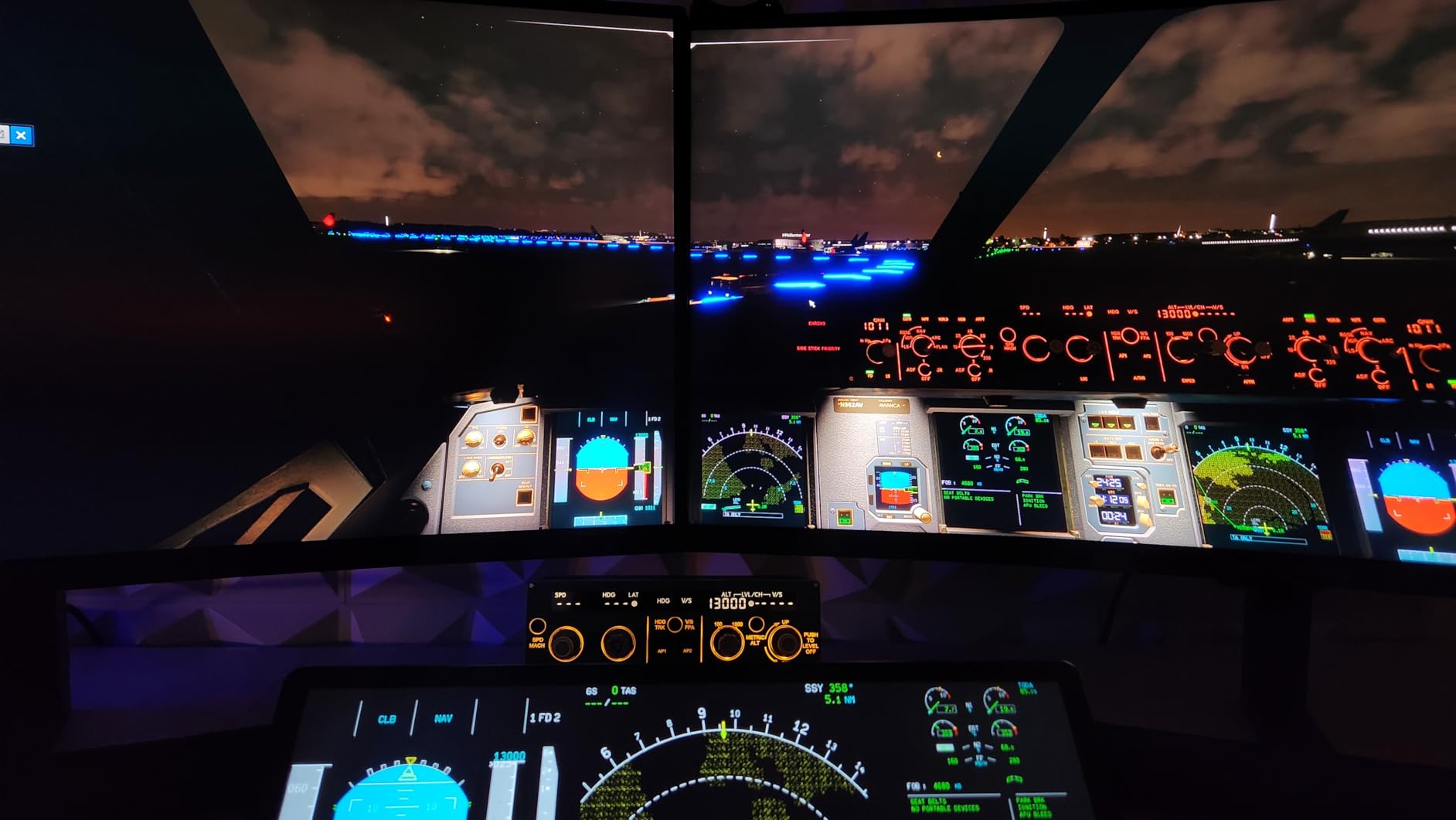 MiYee Wingflex A320 FCU CUBE Flight Simulator Control Unit A320 Panel Game Simulator Plug-and-Play Real Aircraft Feel customer photo 1