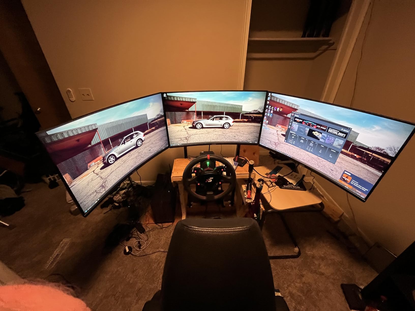 Dardoo Sim Racing Triple Monitor Stand for 24-32 Inch Display 3 Screen | Adjustable Height & Width TV Mount Compatible with Round Tube Racing Sim Cockpit customer photo 2