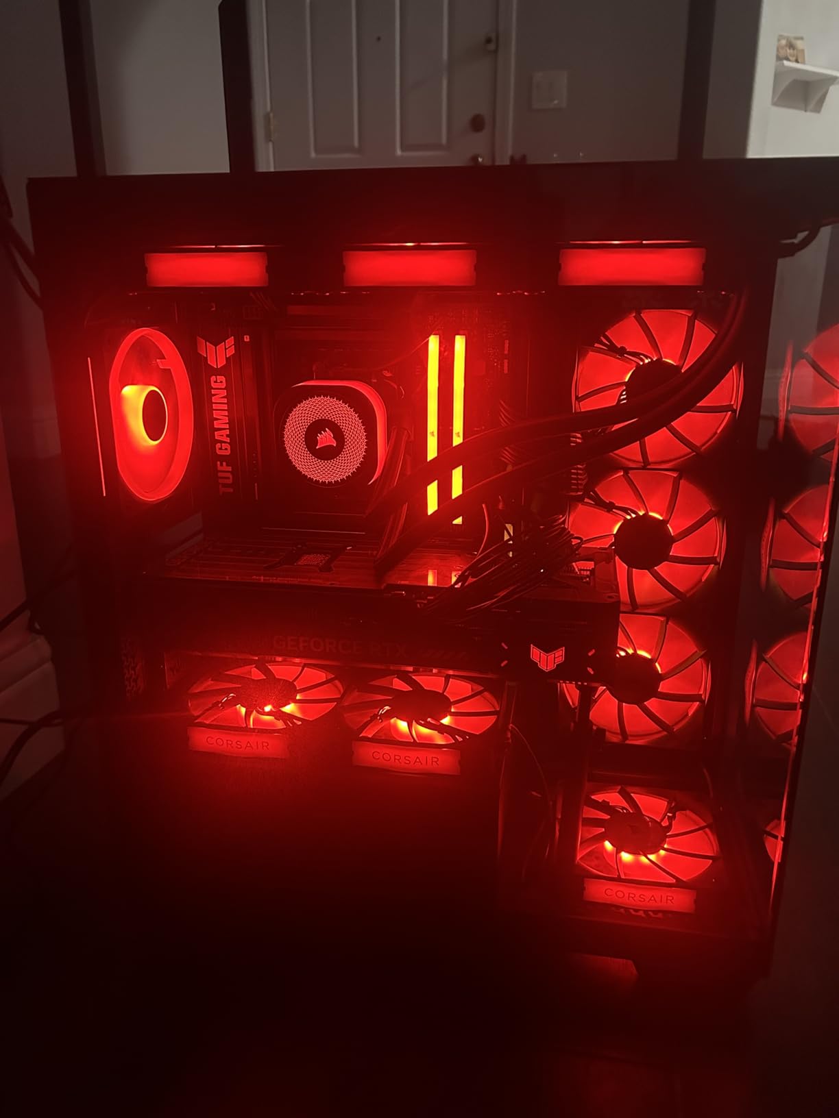 CORSAIR Vengeance RGB DDR5 RAM 32GB (2x16GB) Up to 6000MHz CL30-36-36-76 1.4V AMD EXPO & Intel XMP 3.0 Desktop Computer Memory - White (CMH32GX5M2B6000Z30W) customer photo 2