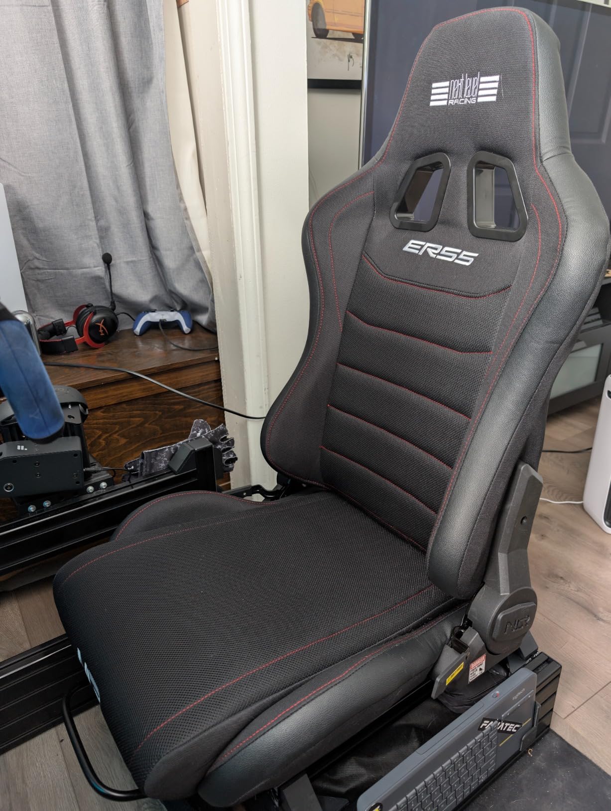 Next Level Racing ERS5 Elite Reclining Seat - Fabric & SIMAERO Mesh Edition (NLR-E056) customer photo 1