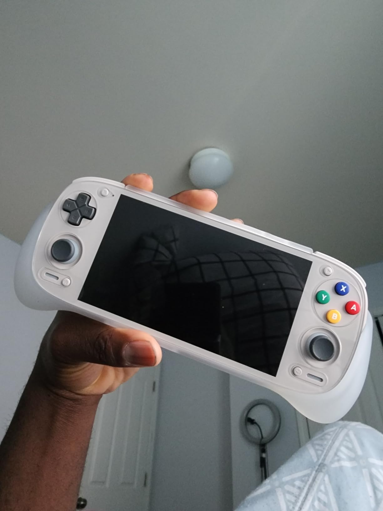 Retroid Pocket 5 Retro Handheld Game Console, 8+128G, 5.5-inch touchscreen 1080p Portable Android Gaming Handheld with Adreno 650 GPU & WiFi 6/BT5.1, Snapdragon 865 Processor, Android 13 (16Bit) customer photo 2