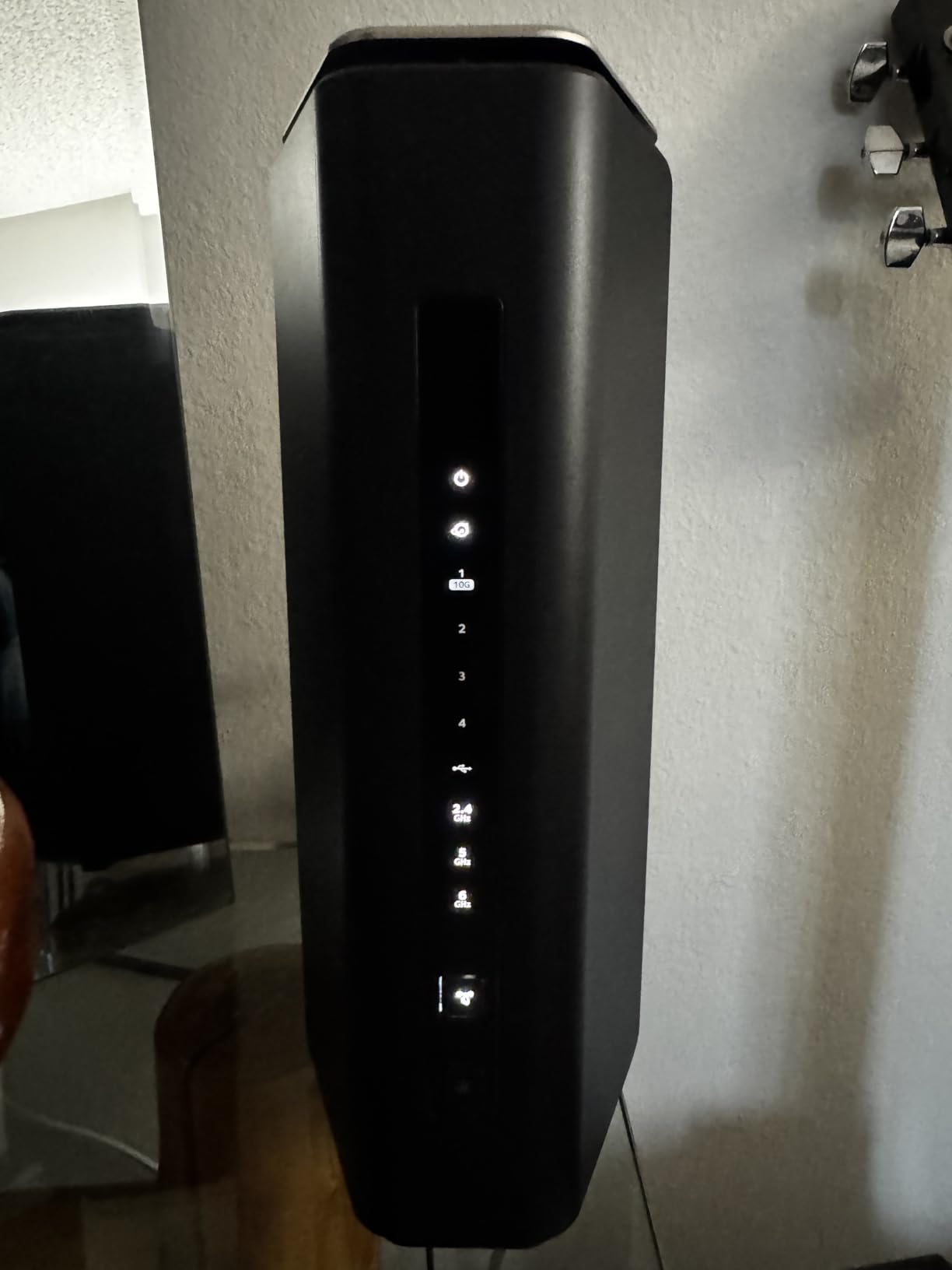 NETGEAR Nighthawk WiFi 7 Router (BE17000) - Router Only, 17 Gbps Wireless Speed, 10 Gig Internet Port, Tri-Band for Gaming, Covers 3,300 sq. ft., 150 Devices, VPN - Free Expert Help customer photo 1