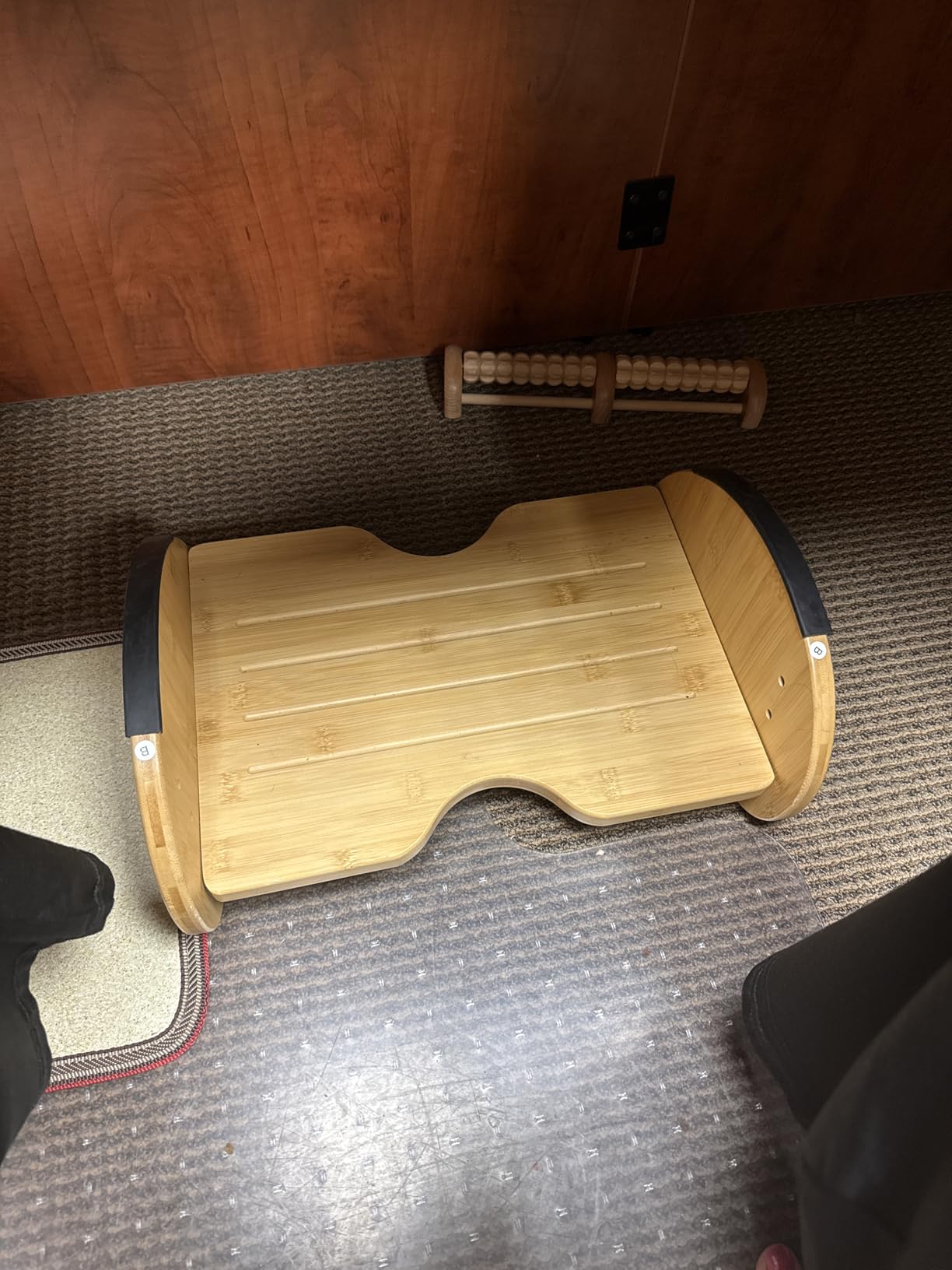 Amazer Bamboo Foot Rest for Under Desk at Work, 2-in-1 Reversible Rocking Footrest Adjustable Foot Stool, Ergonomic Footrest for Under Gaming Desk, Feet Support Leg Footstools for Home Office customer photo 2