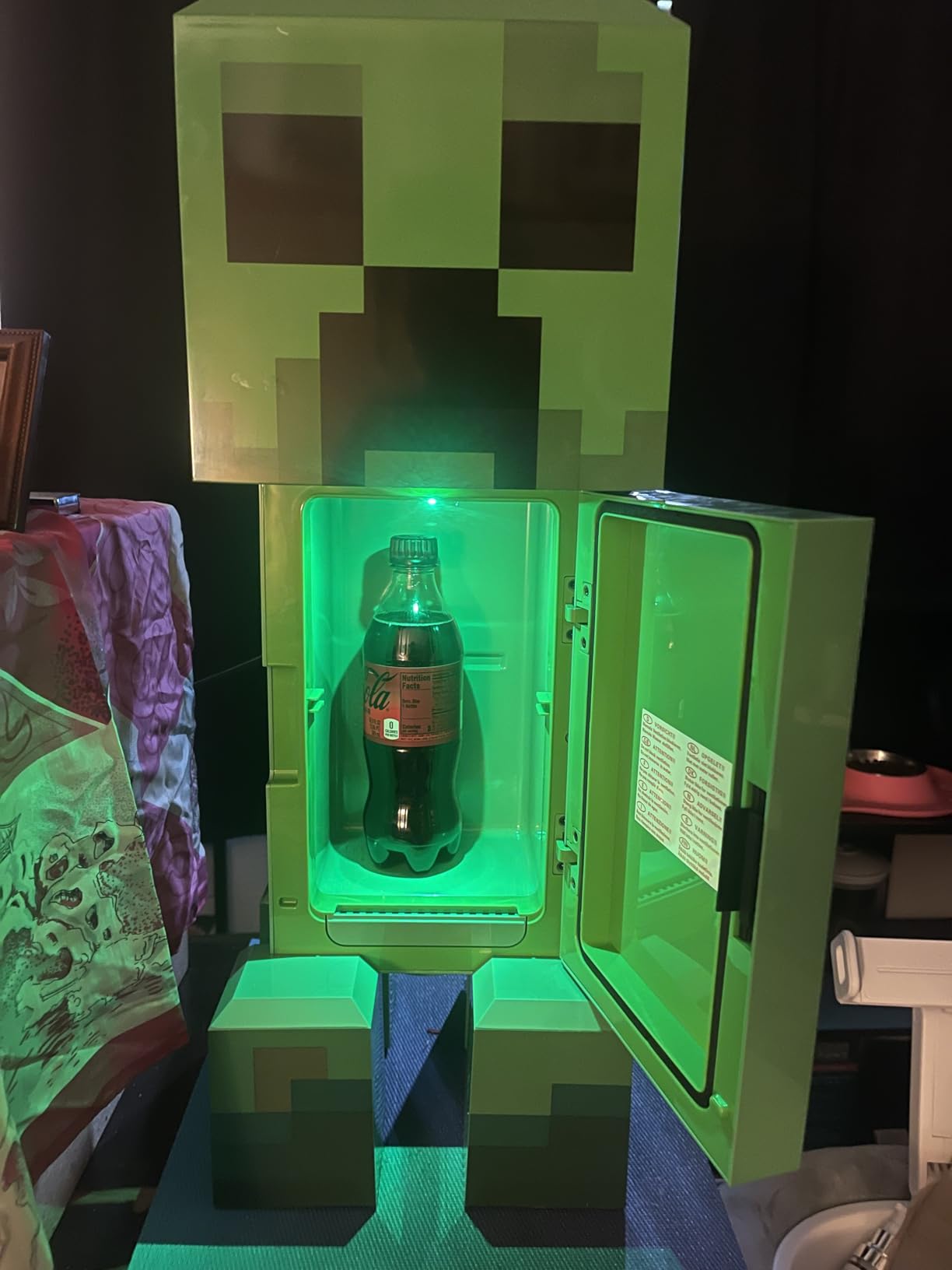 Minecraft Legends Creeper Mini Fridge - 12 Can 8L Portable Cooler with LED Lights, AC/DC Power & Removable Shelves for Gaming Rooms, Dorms & Offices customer photo 1