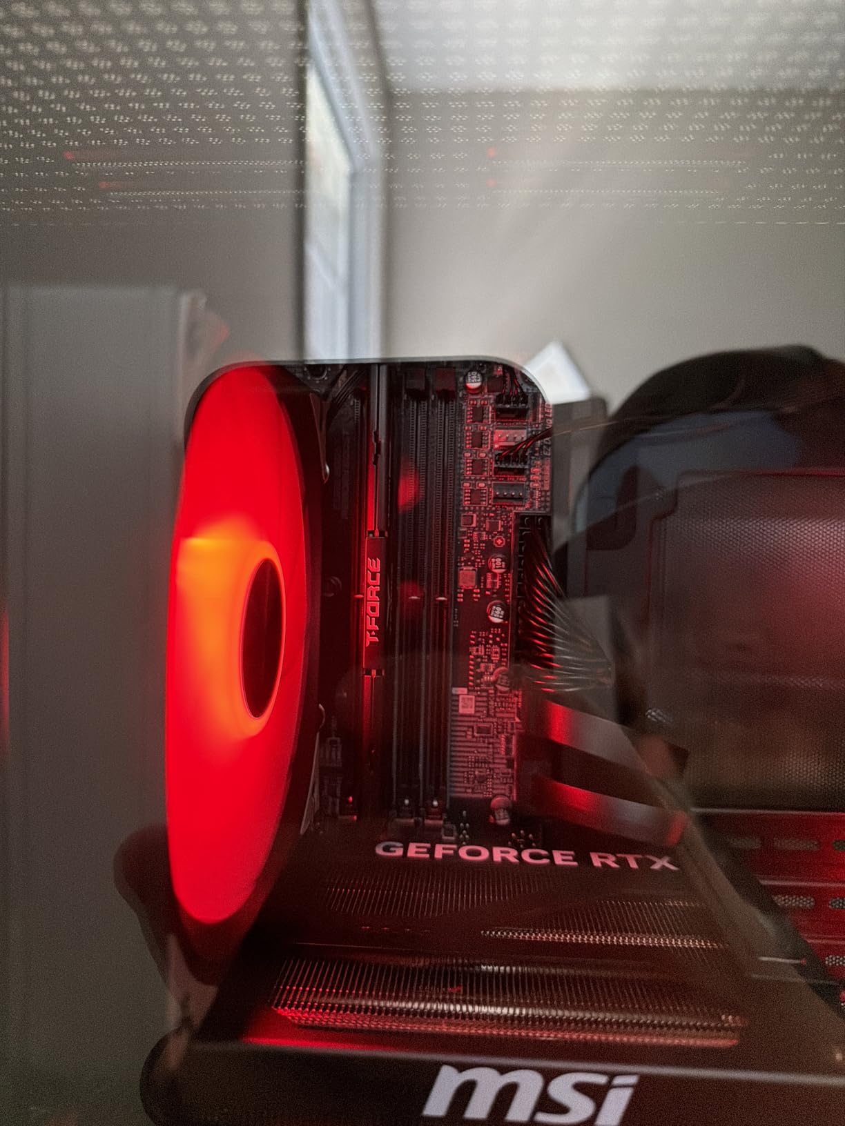 msi Aegis R2 AI Gaming Desktop: Intel Core Ultra 9 285, Geforce RTX 5070Ti, 32GB DDR5, 2TB M.2 NVMe SSD, Air Cooling, USB Type C, VR-Ready, Window 11 Home: C2NVR9-1452US customer photo 1
