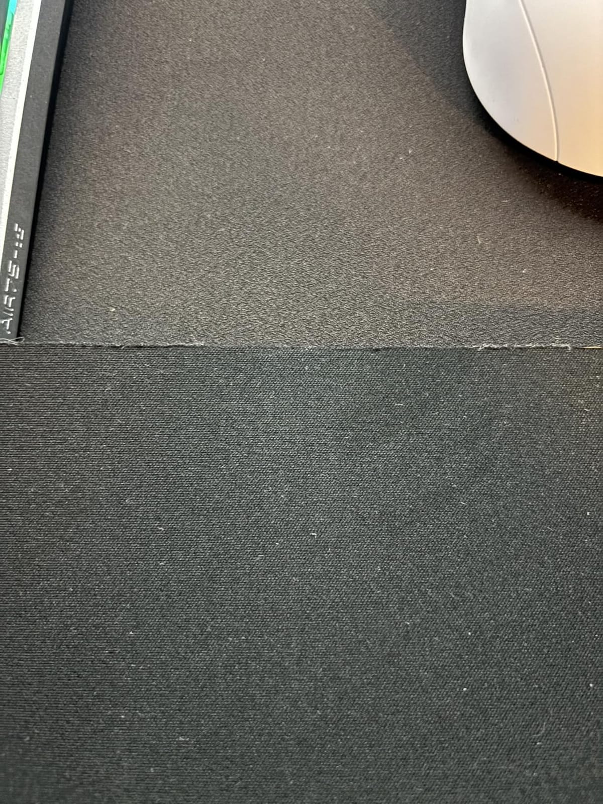 SteelSeries QcK XL Performance Control Gaming Mousepad - Extra Density for a Smooth Glide - Low-Profile Edge Stitching - Non-Slip Neoprene Rubber Base - 15.75 x 34.43 inch - FPS, MOBAs, RTS, MMO customer photo 1