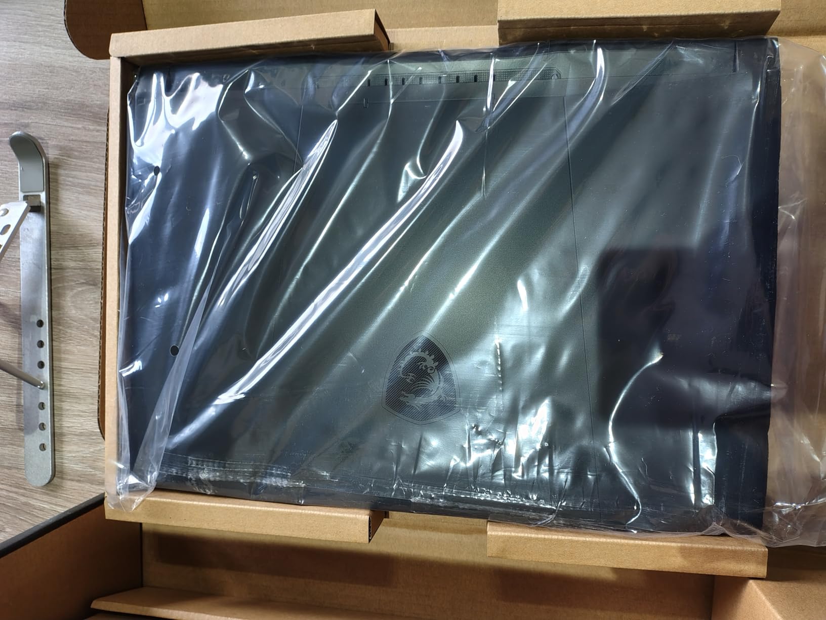 msi Katana 15 HX 15.6” 165Hz QHD+ Gaming Laptop: Intel Core i9-14900HX, NVIDIA Geforce RTX 5070, 32GB DDR5, 1TB NVMe SSD, RGB Keyboard, Win 11 Home: Black B14WGK-016US customer photo 2