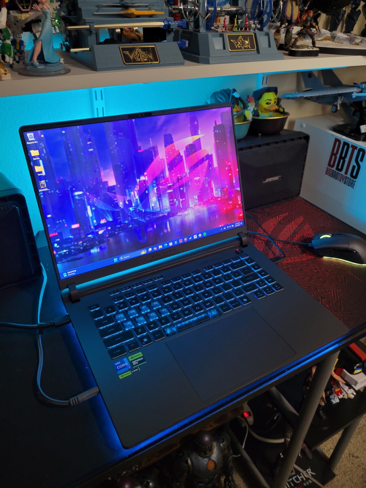 ASUS ROG Strix G16 (2025) Gaming Laptop, 16” FHD+ 16:10 165Hz/3ms, NVIDIA® GeForce RTX™ 5060, Intel® Core™ i7 Processor 14650HX, 16GB DDR5, 1TB Gen 4 SSD, Wi-Fi 7, Windows 11 Home, G615JMR-AS74 customer photo 2