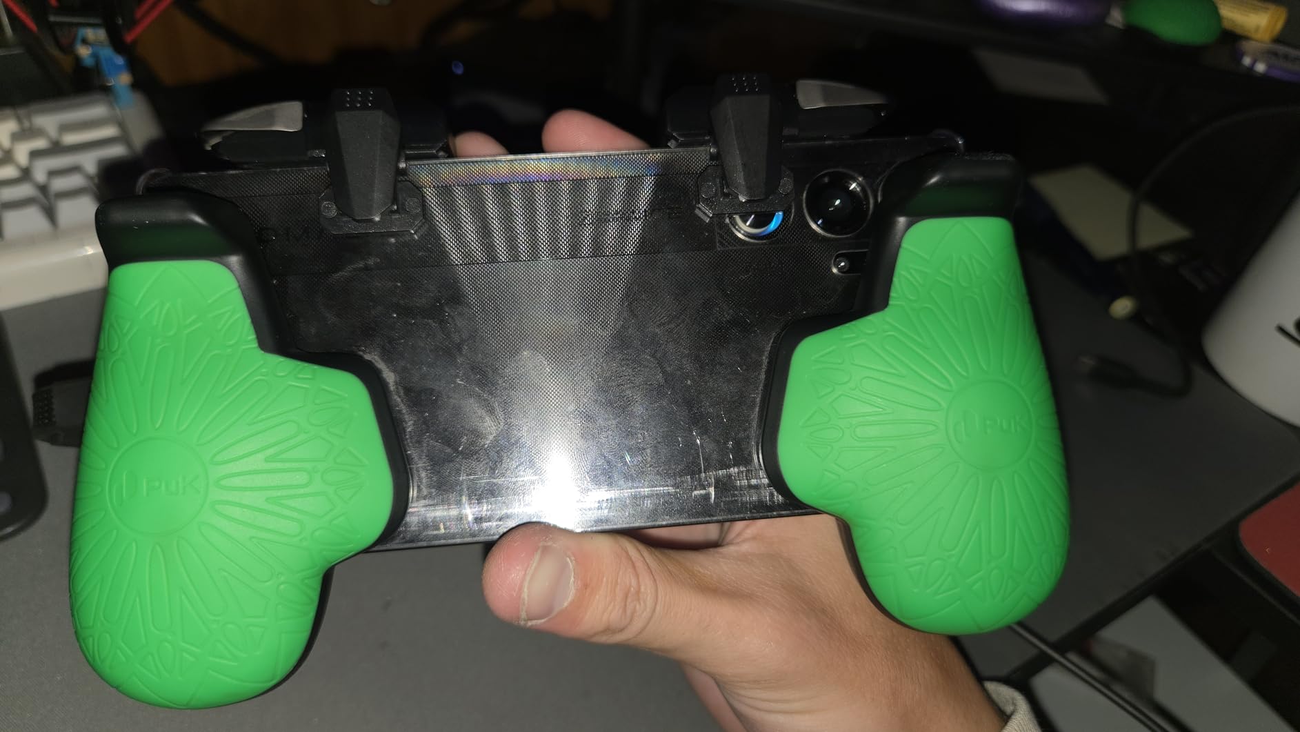 PUK Phone Gaming Grip, Black & Green Ergonomic Mobile Game Handle with Adhesive Pads, Mobile Game Controller Grip to Reduce Hand Fatigue, Android Phone Gaming Accessories customer photo 1
