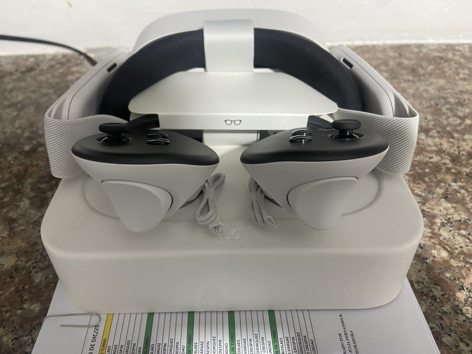 Meta Quest 3S 128GB | VR Without Wires - Gorilla Tag Cardboard Monkenaut Bundle - Amazon Exclusive - Access to 100+ Games with a 3-Month Trial of Meta Horizon+ Included customer photo 1