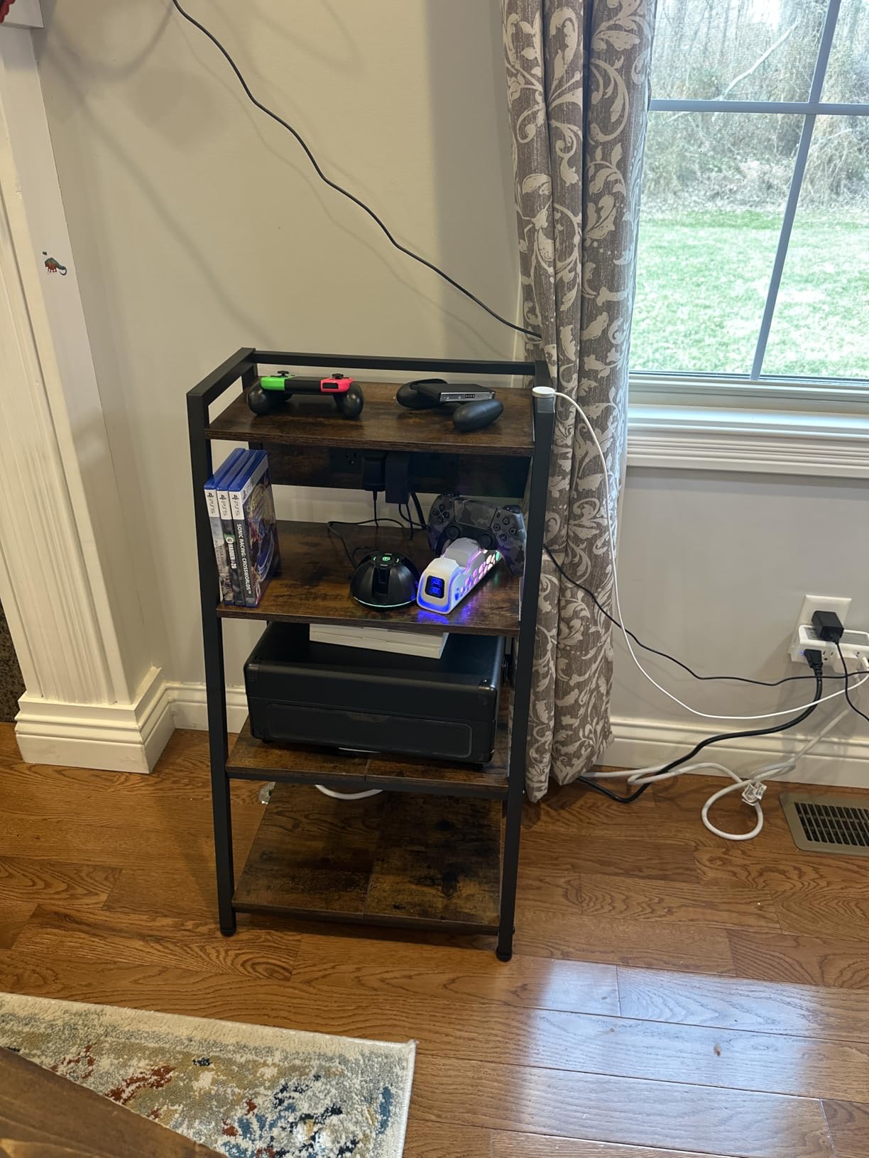 HOOBRO 4-Tier AV Media Stand with Charging Station and LED Light, Wooden Stereo Cabinet, Game Console Stand, Media Audio Tower Rack, Record Player, Small Entertainment Center, Black customer photo 1