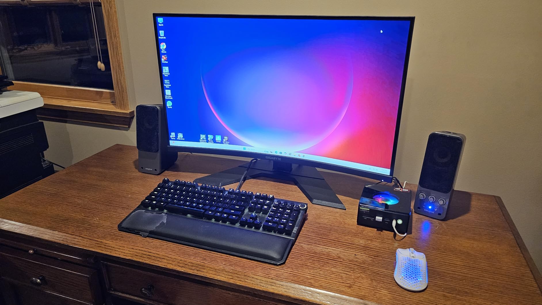 GMKtec M6 Ultra Gaming Mini PC Ryzen 7640HS (Upgraded 6800H) | 16GB DDR5 512GB SSD Desktop Computers Office Home Dual NIC LAN 2.5G WiFi 6E BT5.2, USB4 Triple 4K Display customer photo 2