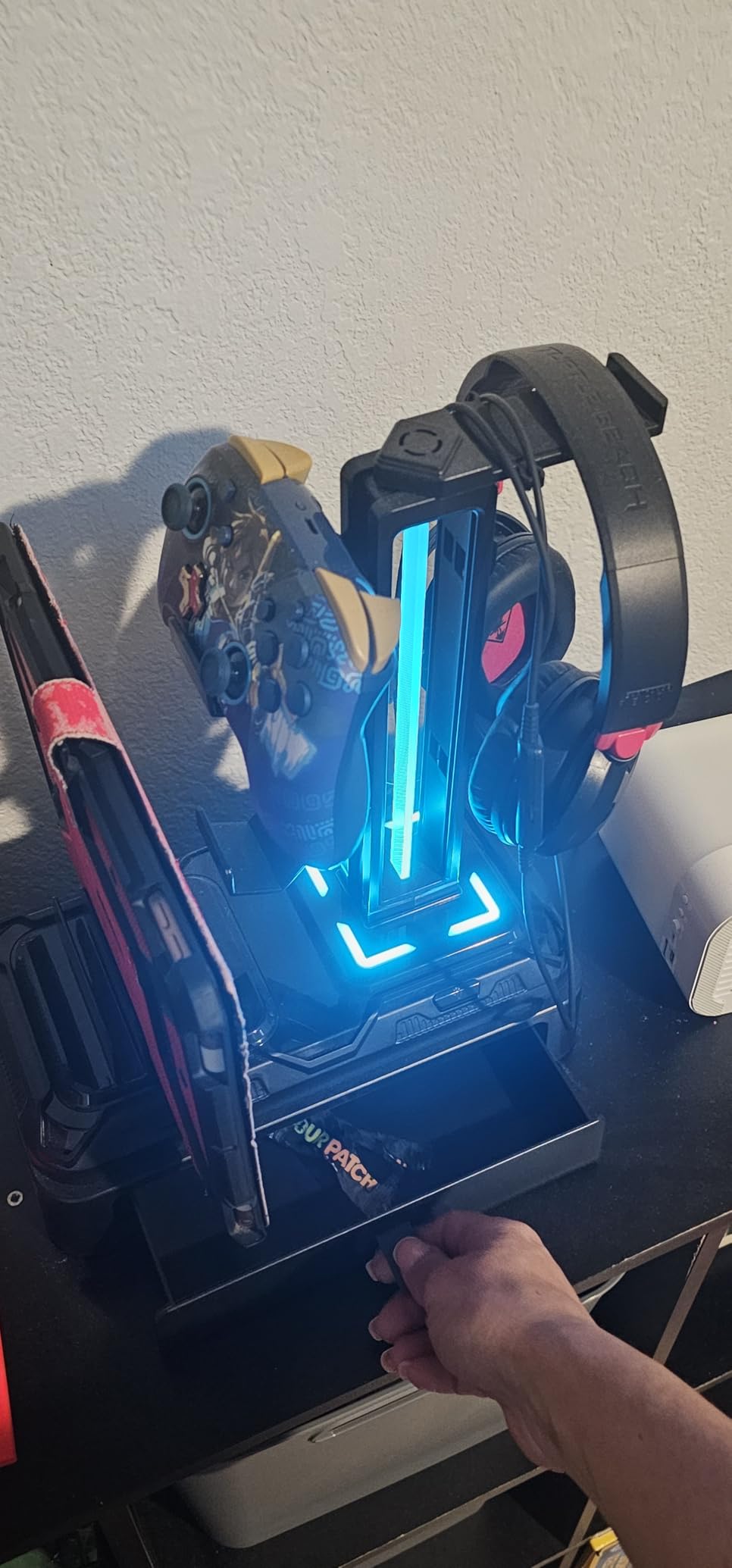 KDD Headphone Stand with USB A&C Charger Ports - RGB Controller Stand with Detachable Hooks - Rotatable Headset Hanger & Device Slot for Phones/Tablets - Drawer Storage Base for Gaming Desk Organizer customer photo 1