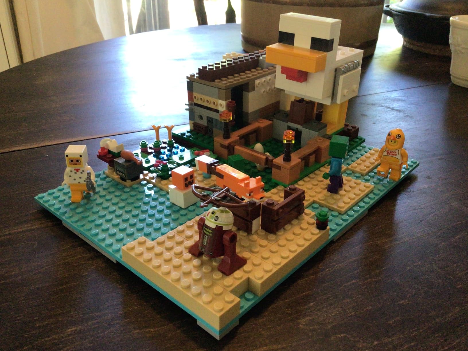 LEGO Minecraft Chicken Farm Building Toy for Kids - Video Game Playset & Figures for Boys & Girls, Ages 7+ - Gift for Birthdays - 21585 customer photo 1