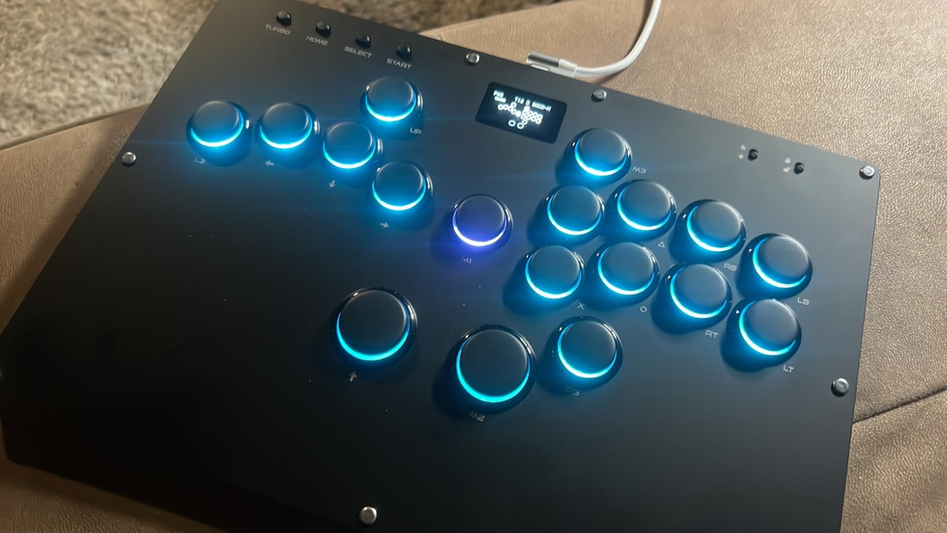 GuileKeys GK-18 Leverless Arcade Stick, All-Button Fight Controller with 18 Keys, RGB Lights, Hot-Swappable for PS5/PS4/PS3/PC/Switch, Arcade Fight Stick Black customer photo 1