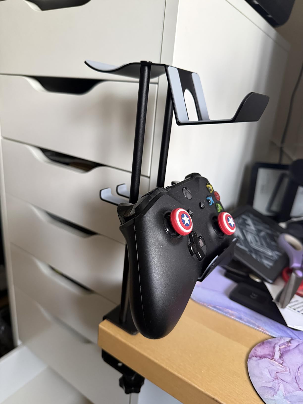 Headphone Stand with Controller Holder, Aluminum Under Desk Clamp Headset and Controller Stand - 2 in 1 Headphone Hanger for Desktop PC Gaming Accessories Organizer with PS5 Xbox Series S customer photo 1