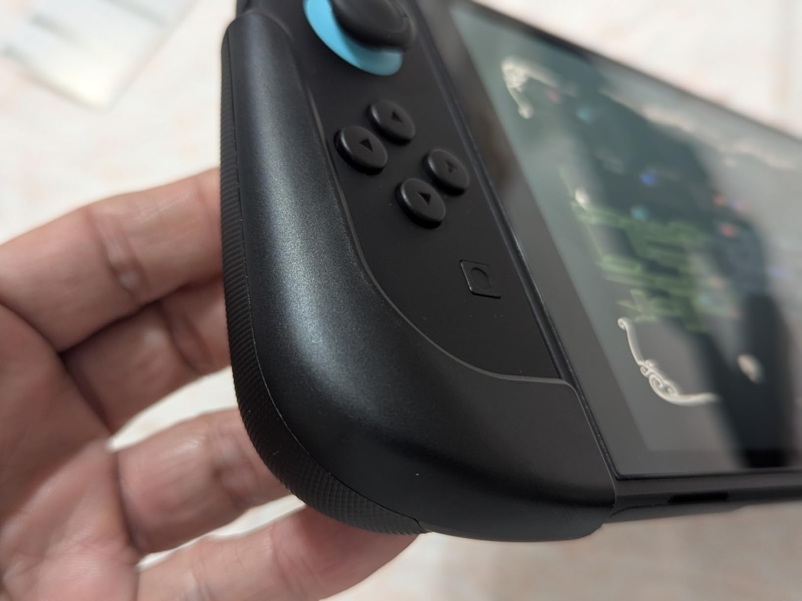 IFYOO NexGrip Ergonomic Grip Set for Nintendo Switch 2 Joycons, Grip Case Compatible with Joy Con 2 Controller - Black customer photo 2