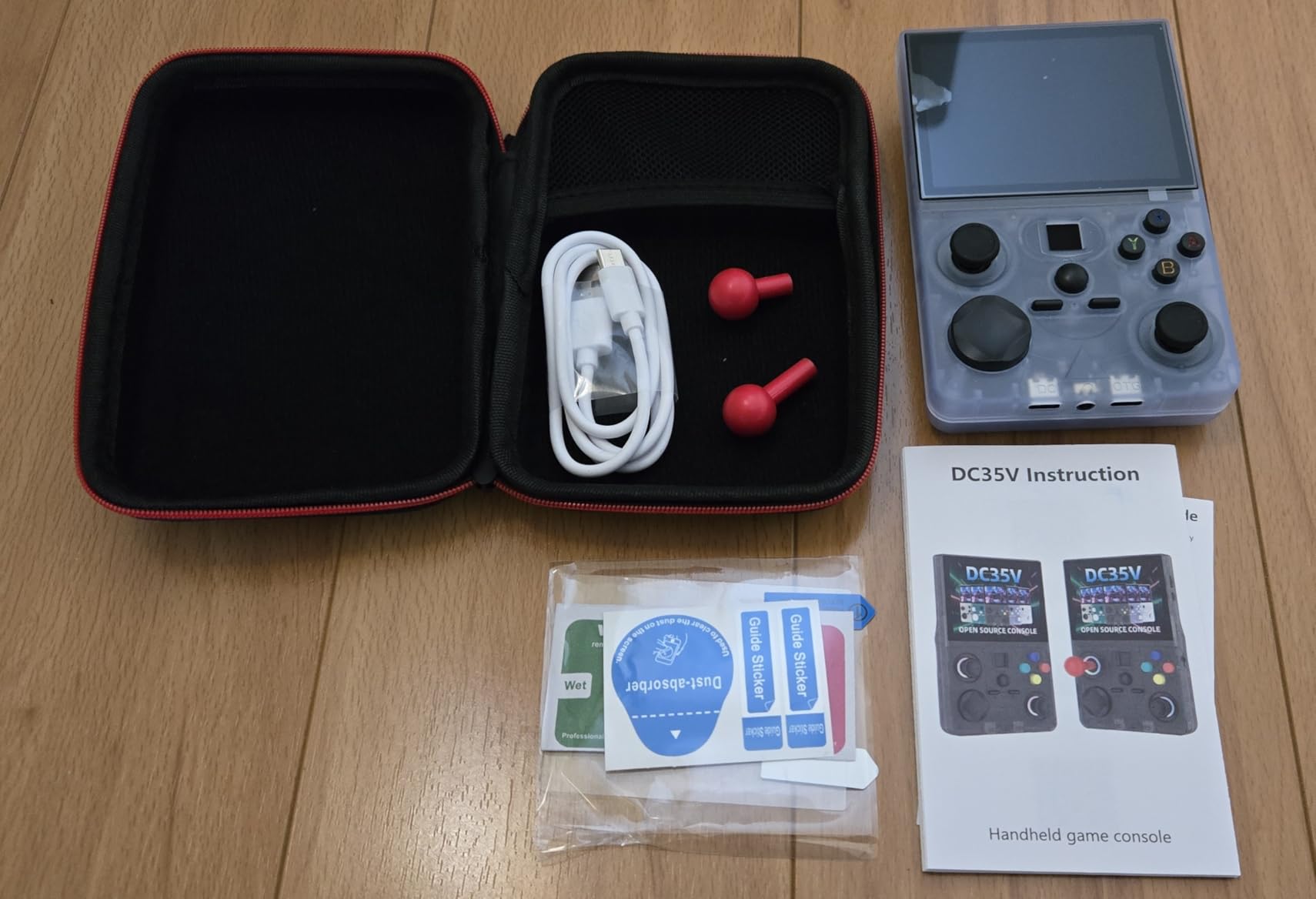 DC35V Retro Handheld Game Console, 3.5 Inch HD IPS Screen (Black) customer photo 1