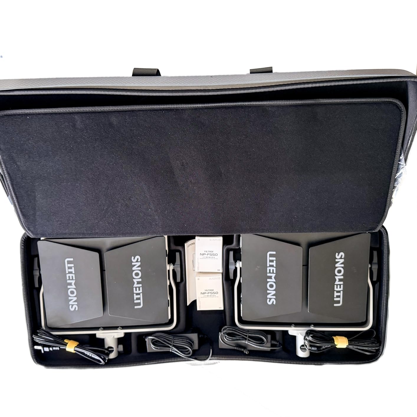 Godox LP600R 60W RGB LED Light Panel 2-Light Kit with Battery Power, Light Stand, Carrying Case, APP Control customer photo 2