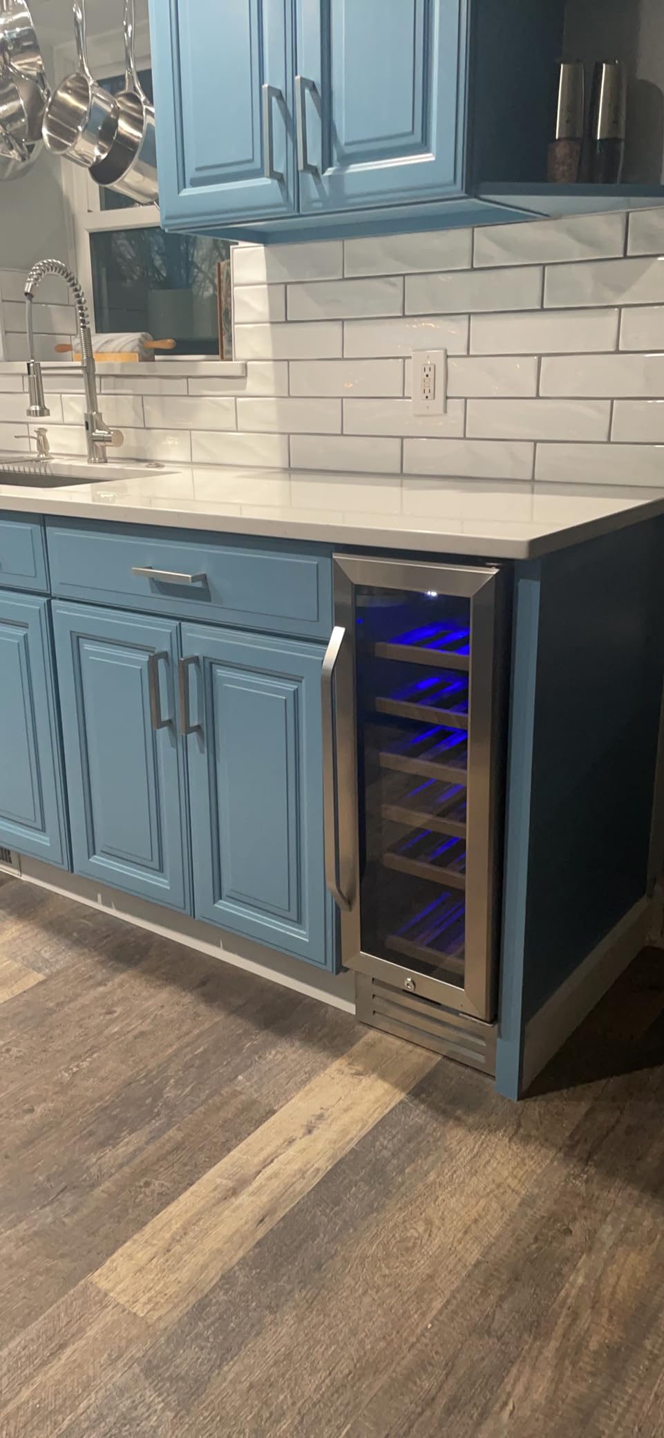 Velivi Gaming Mini Fridge with Led Lights, 3.2 Cu Ft Gaming Light Up Glass Door Beverage Refrigertor Small Lockable Drink Cooler For For Soda Beer, Cyberpunk Gaming Rooms Bar Home Party | 3.2 Cu Ft Small Lockable Drink Cooler For For Soda Beer, Cyberpunk Gaming Rooms Bar Home Party customer photo 1