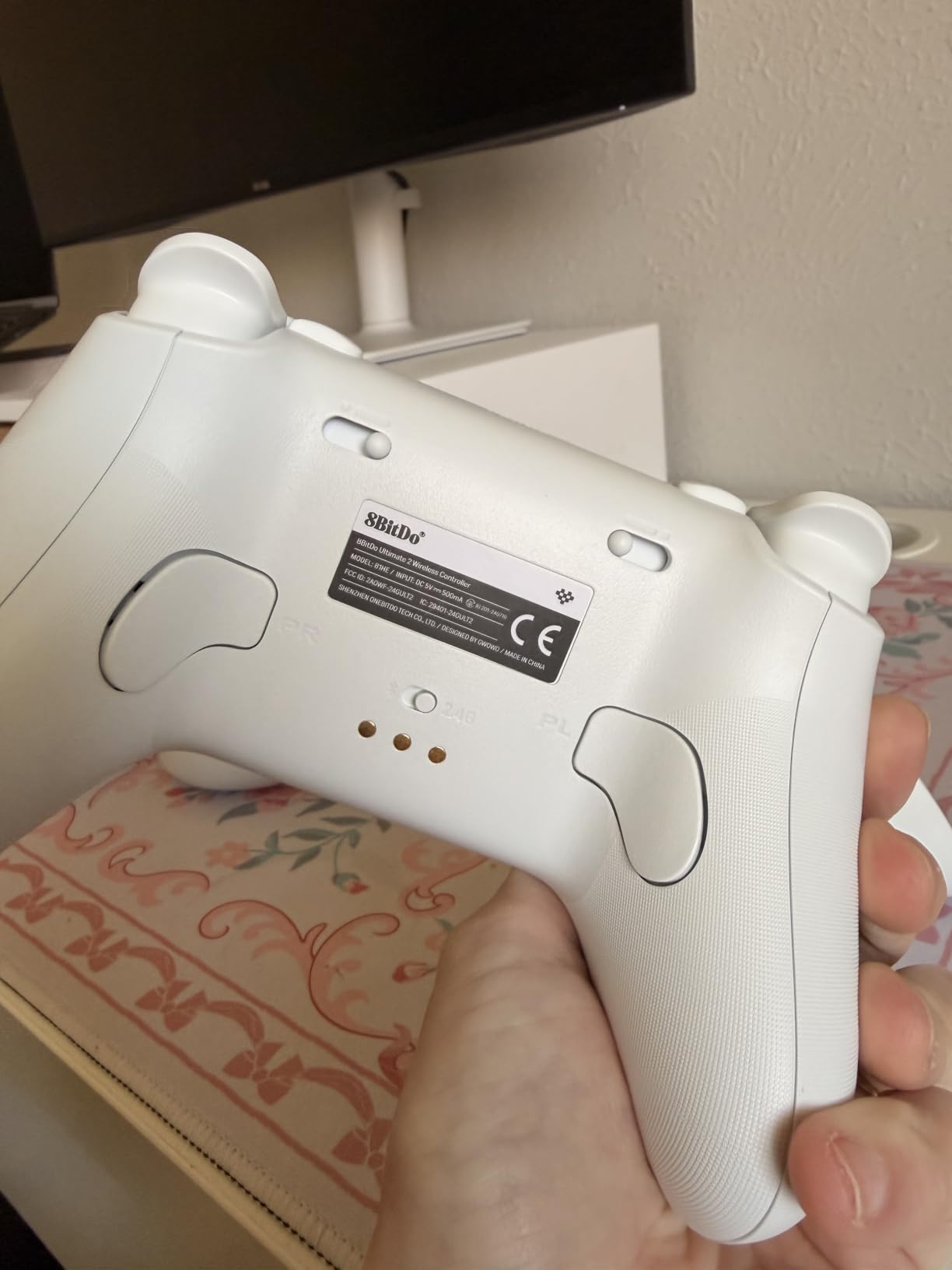 8Bitdo Ultimate 2 Wireless Controller for Windows, Android, Steam Deck | TMR Joysticks, 1000Hz Polling Rate, Tactile/Hall Triggers, Motion Control, Programmable Back Paddle Buttons & L4/R4 Bumpers, White customer photo 1