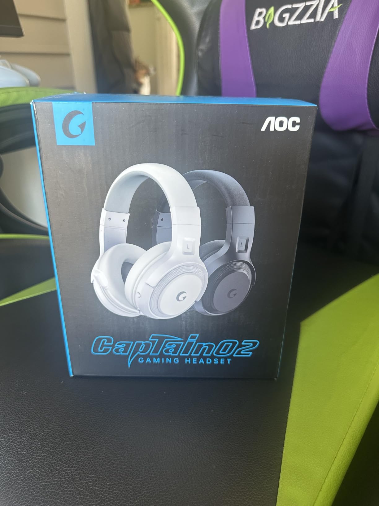 AOC Wireless Gaming Headset for PS5, PS4, PC, 2.4GHz Gaming Headphones | Bluetooth 5.3, 360° Noise Cancelling Mic, 20ms Low-Latency, 50+Hr Battery, 53mm Speaker, 3D Surround Sound, Type-C - White customer photo 1