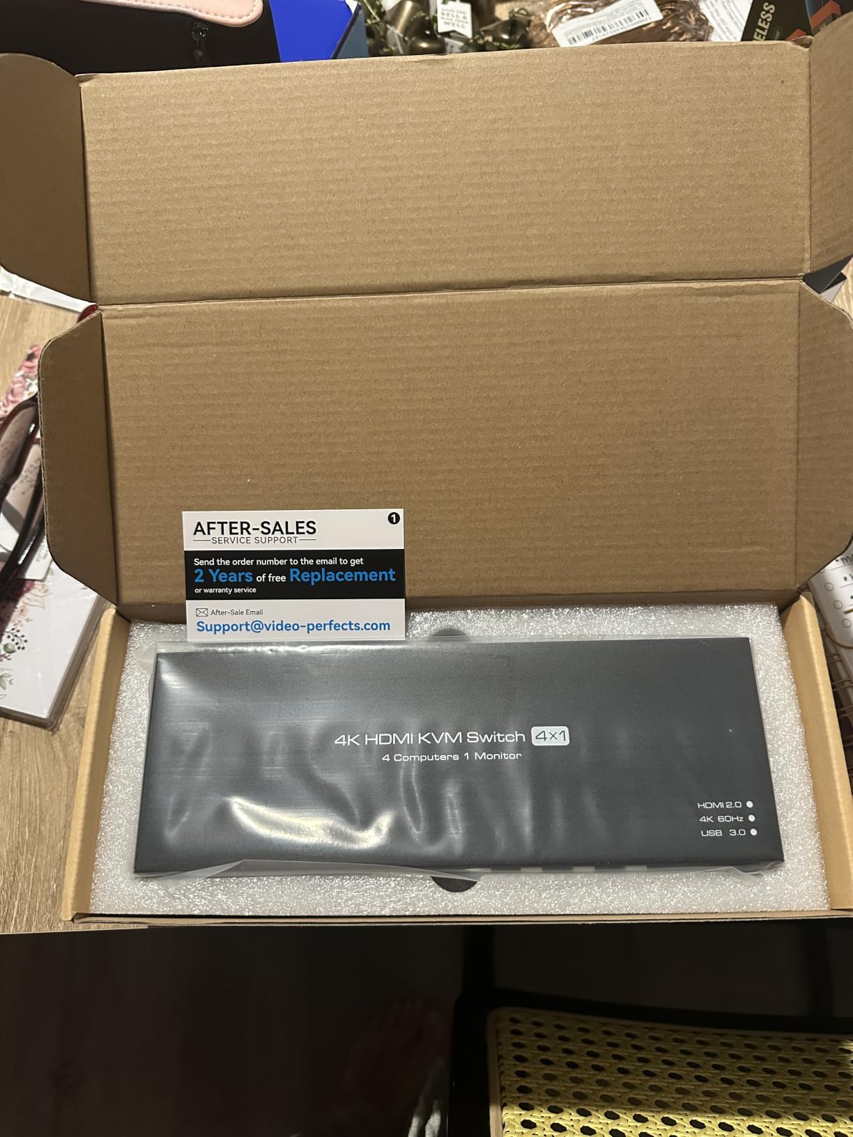 USB3.0 HDMI KVM Switch 4 Computers EDID 4K60Hz 4 Port KVM for 4 PC Sharing 1 Monitor customer photo 2
