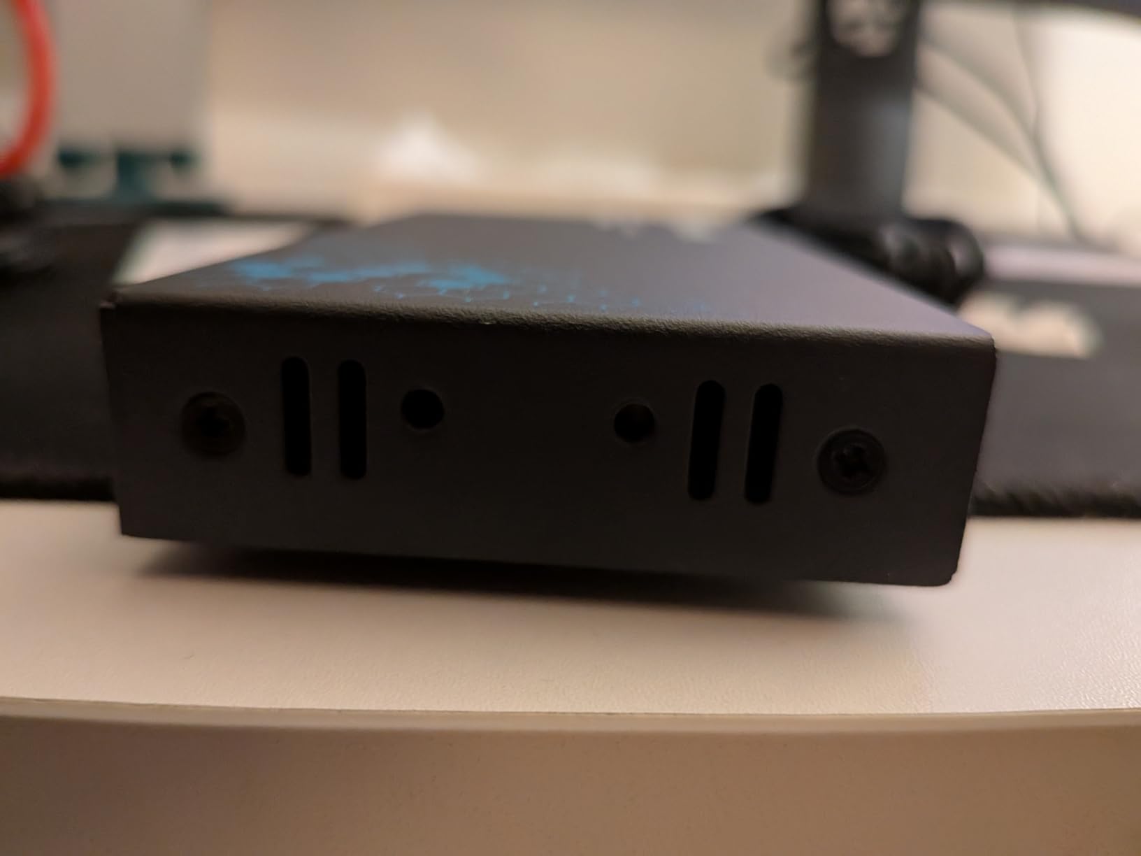 Hearvo USB 3.0 HDMI KVM Switch for 2 Computers 1 Monitor, 4K@60Hz, S7232H customer photo 1
