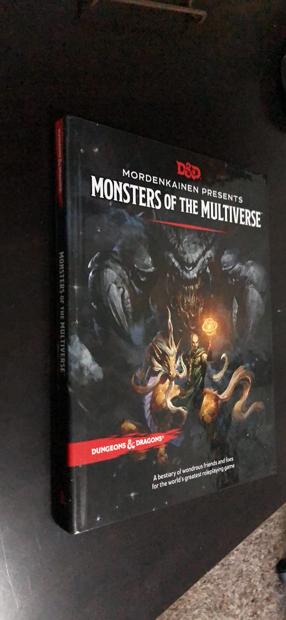 Mordenkainen Presents: Monsters of the Multiverse (Dungeons & Dragons Book) customer photo 1