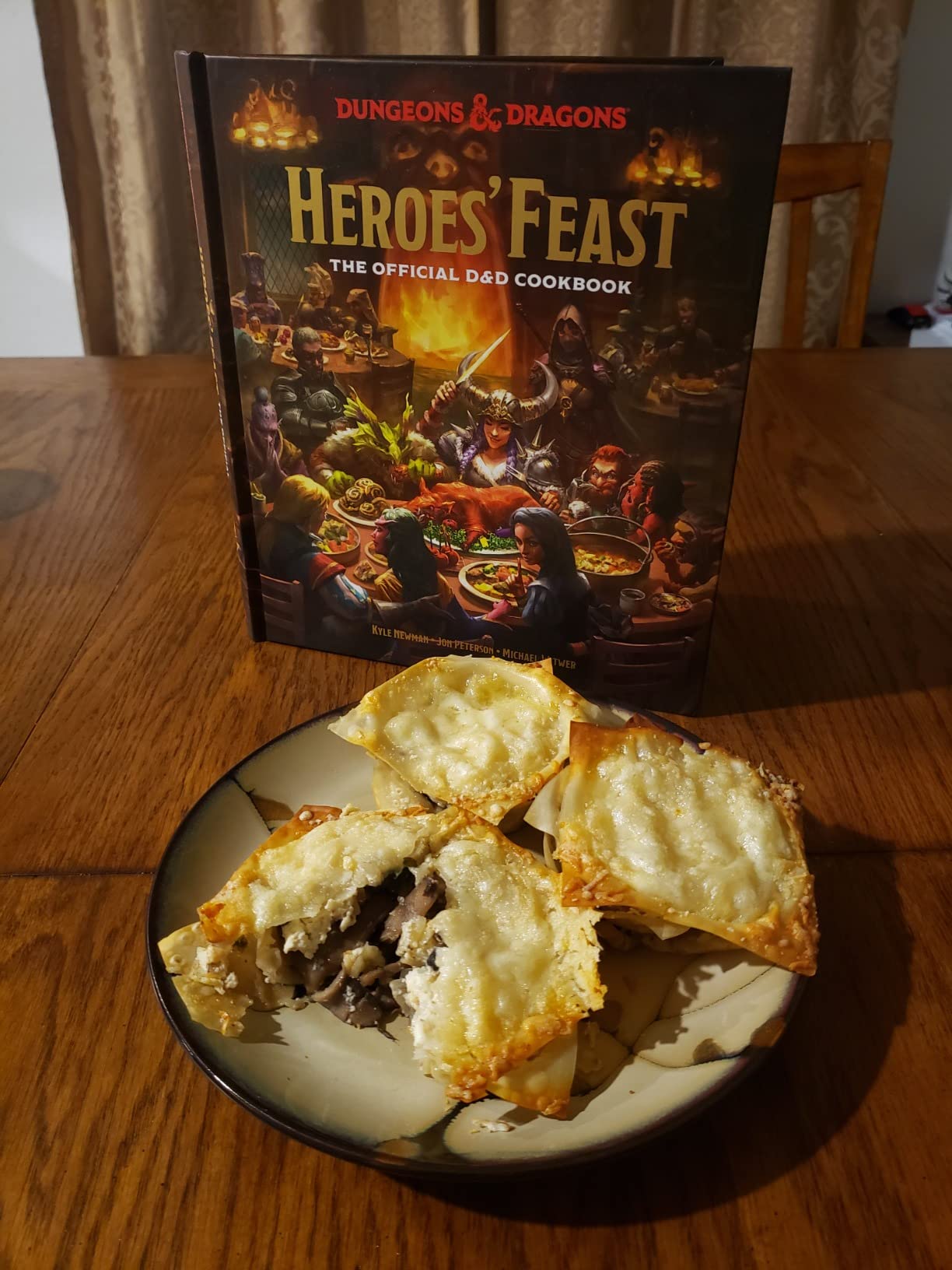 Heroes' Feast (Dungeons & Dragons): The Official D&D Cookbook customer photo 2