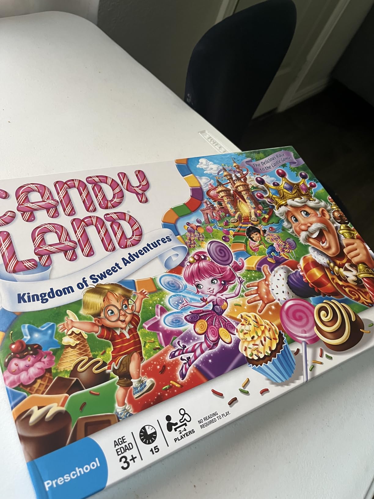 Hasbro Gaming Candy Land Kingdom of Sweet Adventures Board Game for Kids, Gifts for Boys and Girls, Ages 3 & Up (Amazon Exclusive) customer photo 2