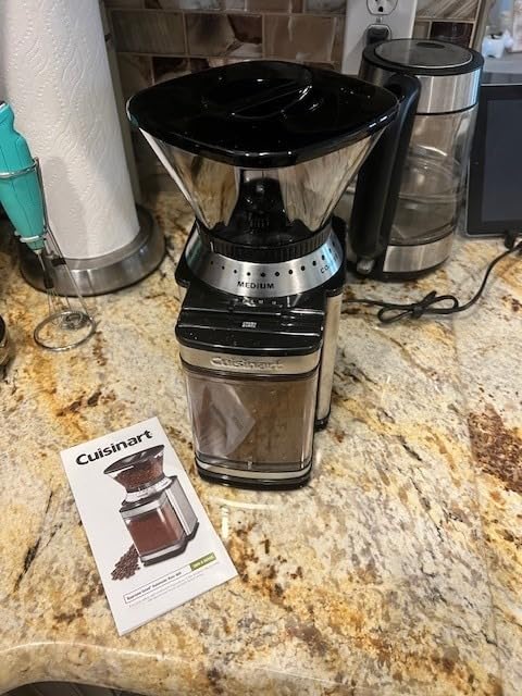 Cuisinart Electric Burr Coffee Grinder, 18 Settings, 4-18 Cups, DBM-8P1 customer photo 2