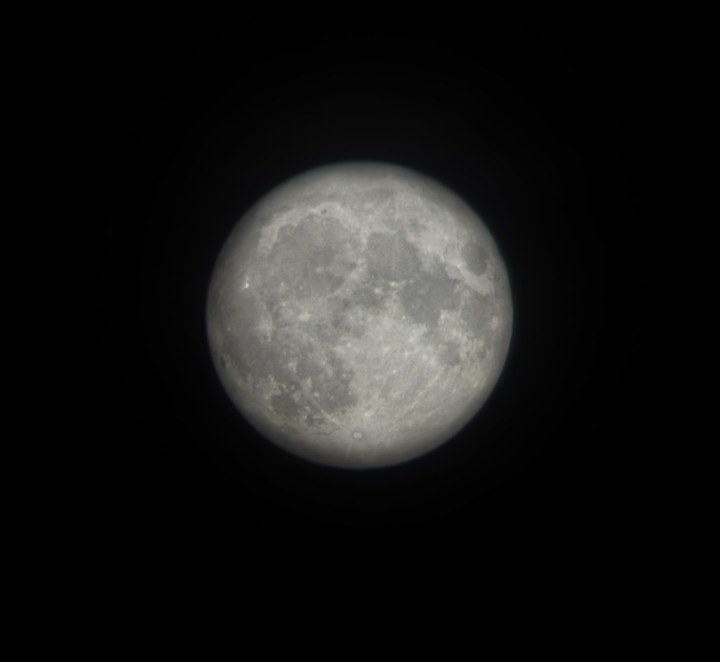 Celestron SkyMaster 20x80 Binoculars for Deep-Sky Astronomy - 80mm Aperture customer photo 2