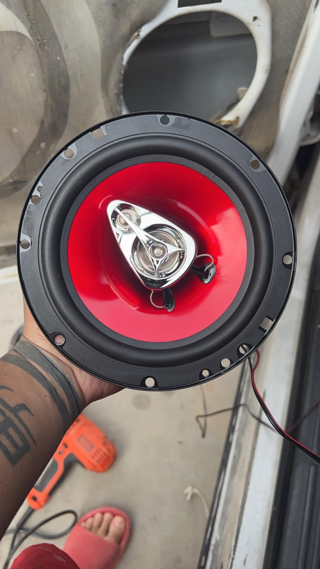 BOSS Audio Systems CH6530 6.5 Inch Car Speakers, 300 Watts Per Pair, 3 Way customer photo 1