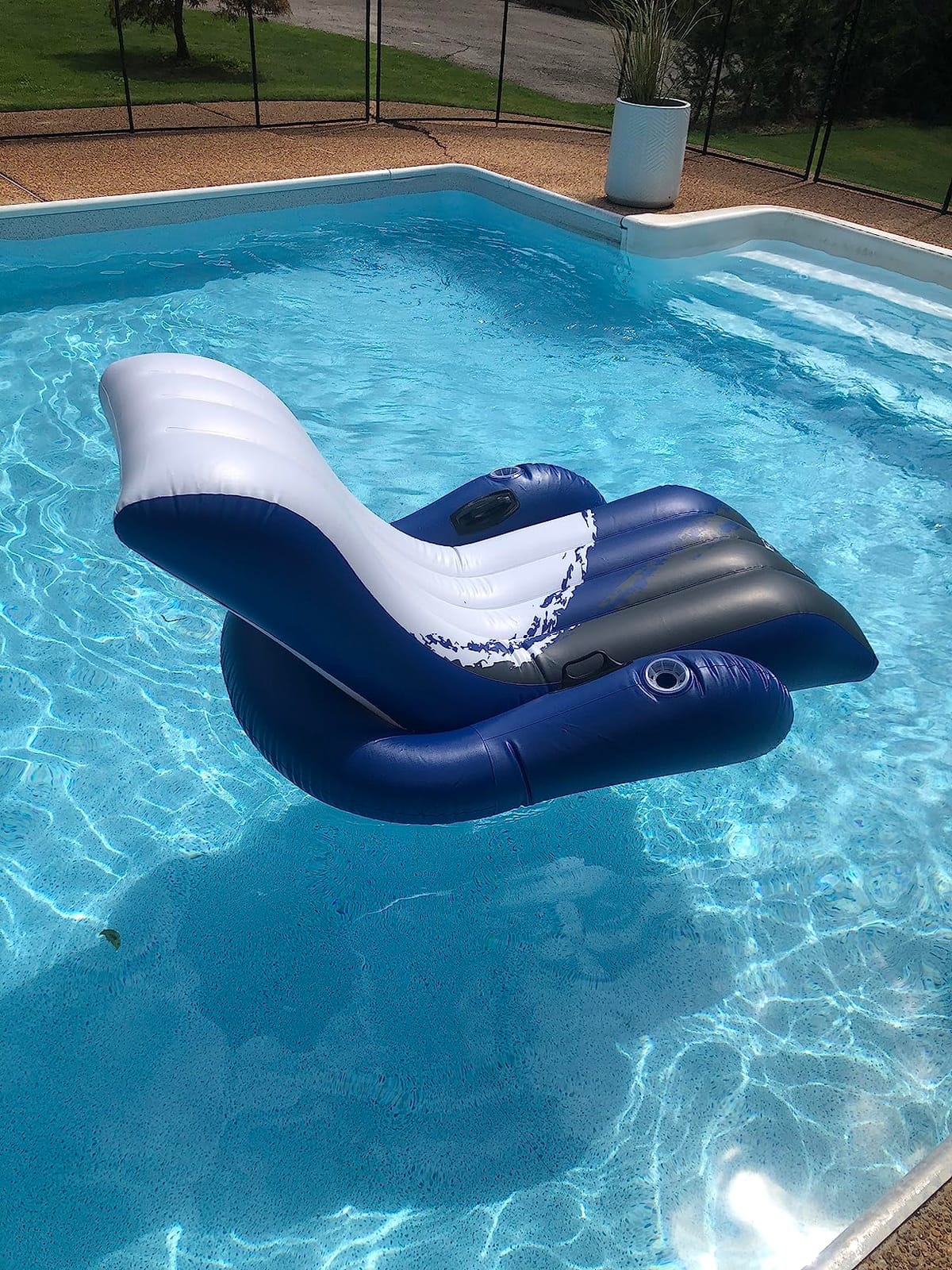 INTEX Inflatable Floating Swimming Pool Recliner Lounge Chair for Adults customer photo 1