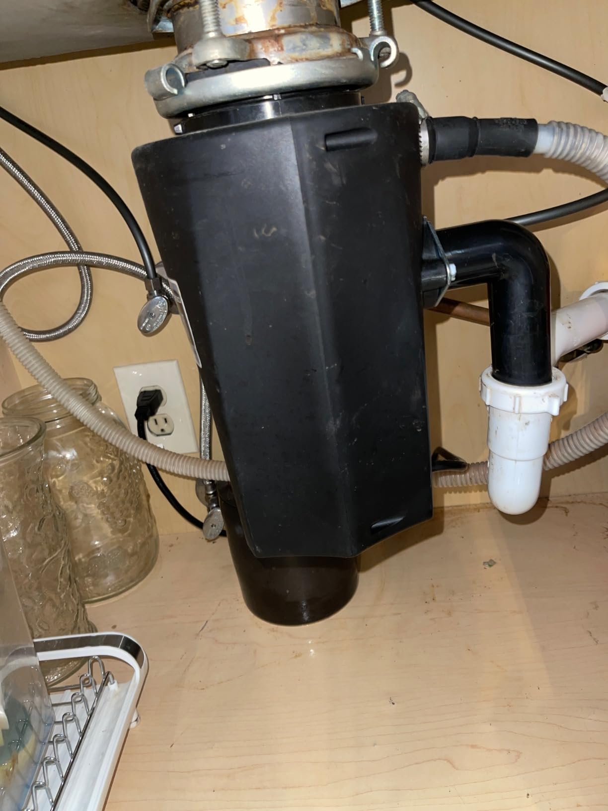 TITAN 10-US-TN-560-3B Torque Garbage Disposal System with Stainless Steel Impellers & Griding Components, Black (1/2 HP | Economy) customer photo 2