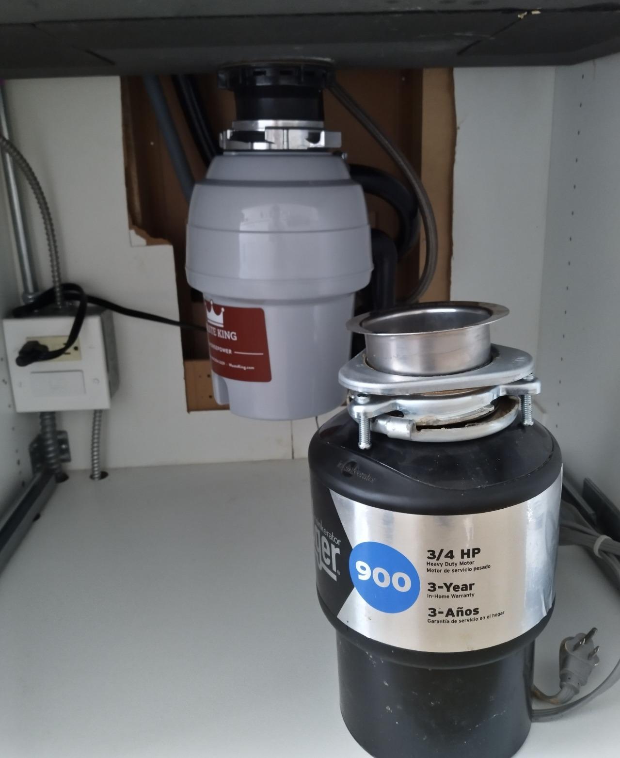 Moen L-3200 Waste King 3/4 HP Garbage Disposal with Power Cord customer photo 1