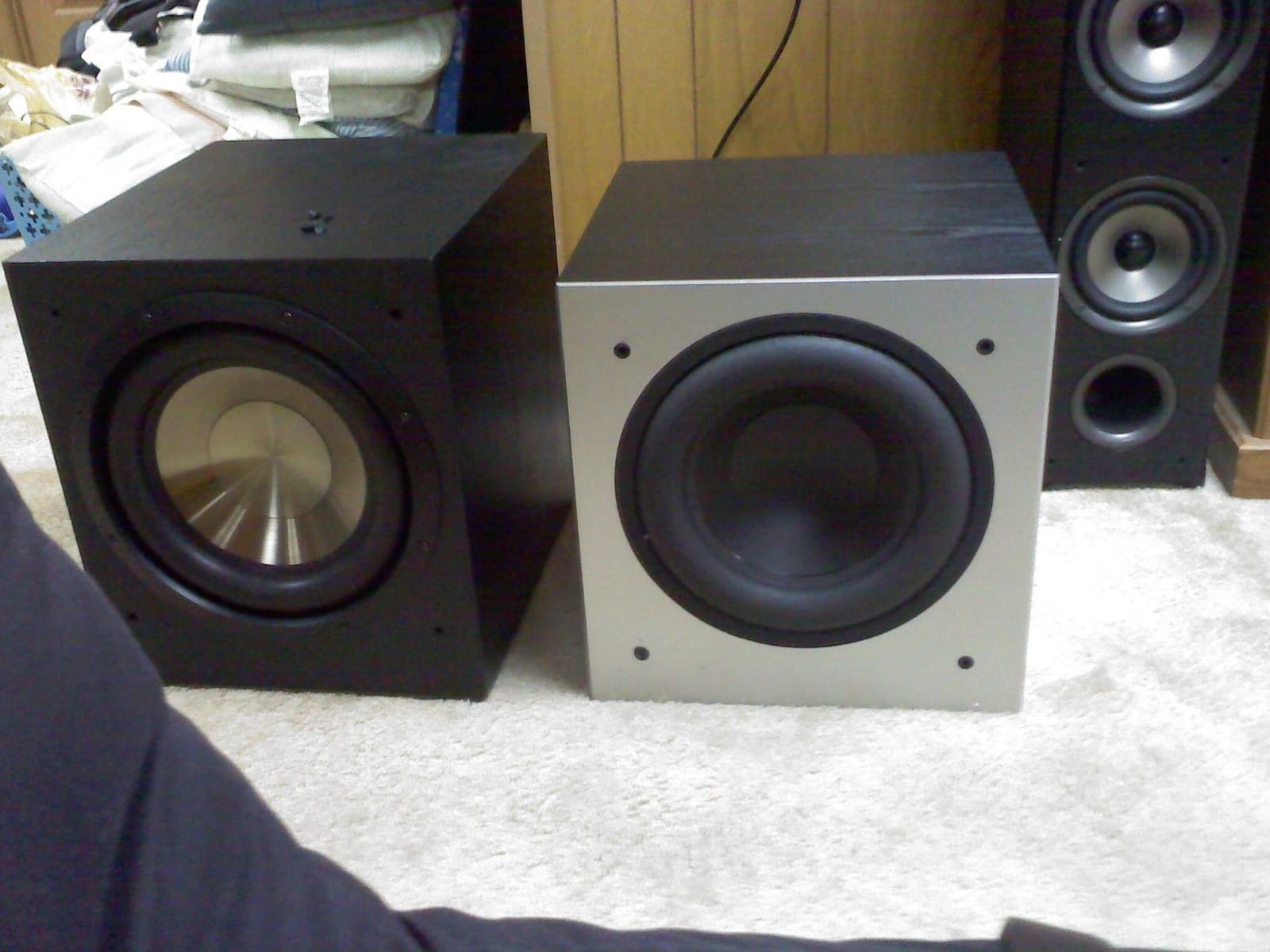 BIC America F12 12-Inch 475-Watt Front Firing Powered Subwoofer customer photo 1