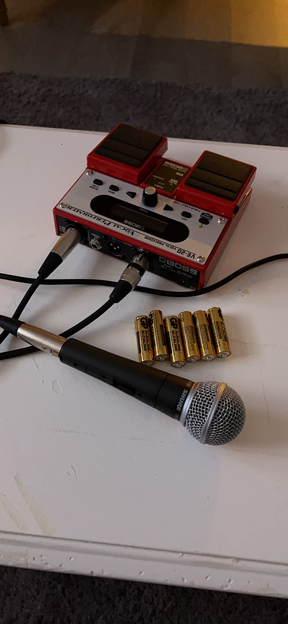 BOSS VE-20 Vocal Performer | Specialized Effects Unit for Vocalists | Add Harmony, Double-Track, Dynamics, Reverb, Delay & More to your Voice | Realtime Pitch-Correction | Special FX | Phrase Looper customer photo 1