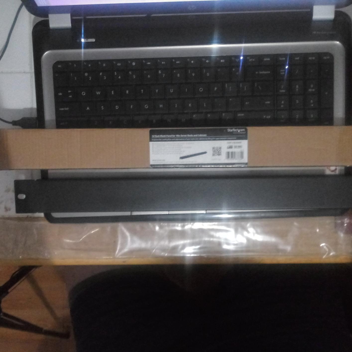StarTech 1U Blanking Panel for 19in Server Rack, Steel Filler (BLANKB1) customer photo 1