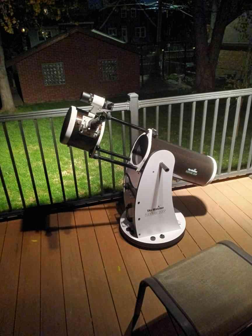 Sky-Watcher Flextube 250 Dobsonian 10-inch Collapsible Large Aperture Telescope – Portable, Easy to Use, Perfect for Beginners, White/Black (S11720) customer photo 1