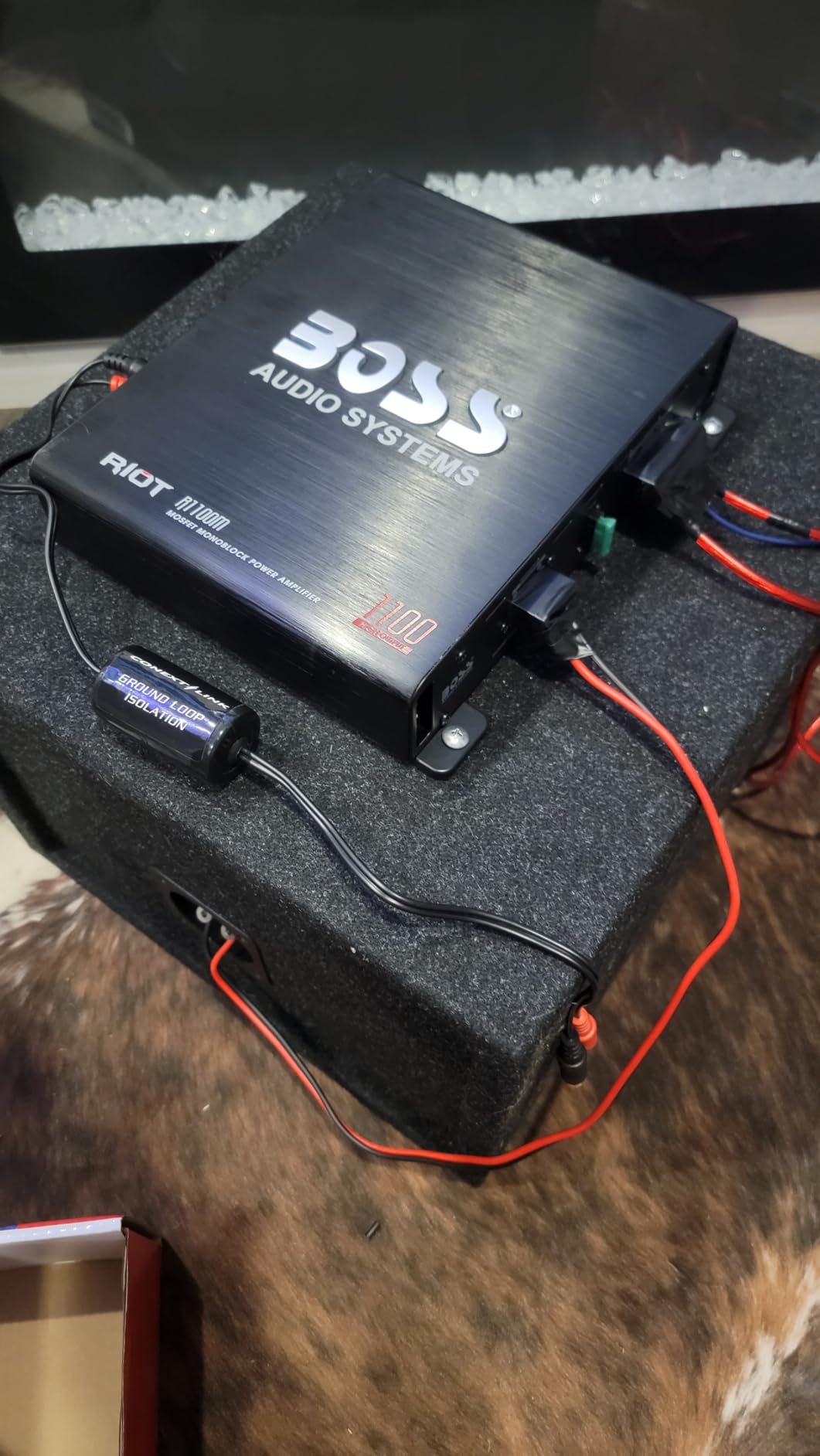 BOSS Audio Systems R1100M 1100 Watt Monoblock Car Amplifier customer photo 2