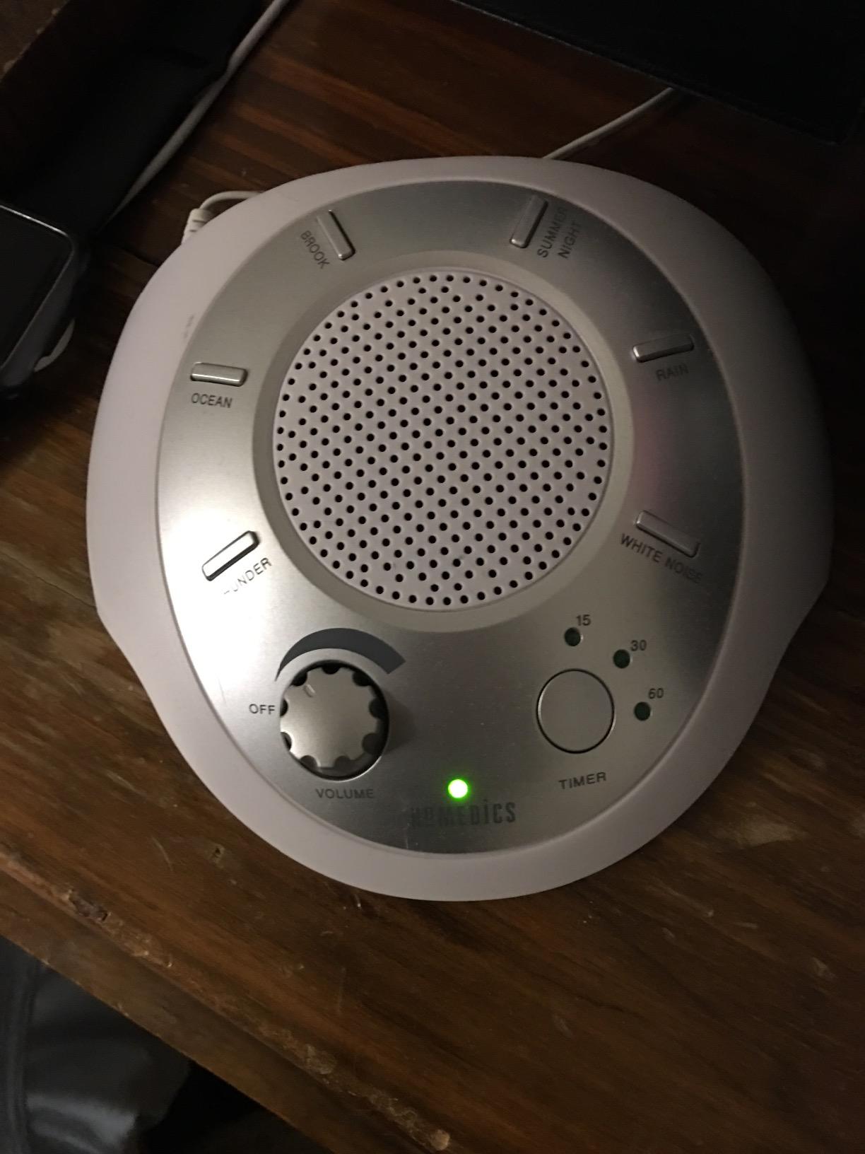 Homedics SoundSleep White Noise Sound Machine, Silver customer photo 1