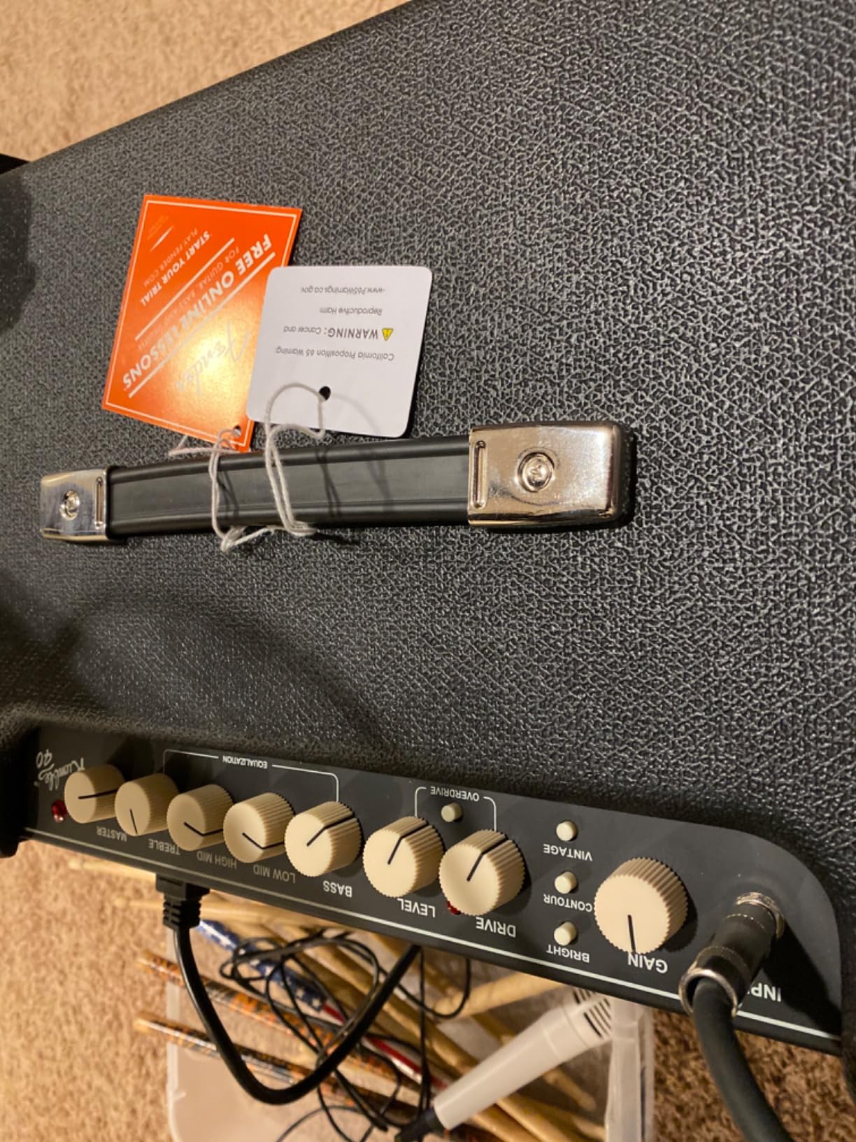 Fender Rumble 40 V3 Bass Amp for Bass Guitar, 40 Watts, with 2-Year Warranty Speaker, with Overdrive Circuit and Mid-Scoop Contour Switch customer photo 2