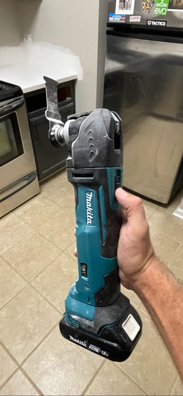 Makita XMT03Z 18V LXT® Lithium-Ion Cordless Multi-Tool, Tool Only customer photo 2