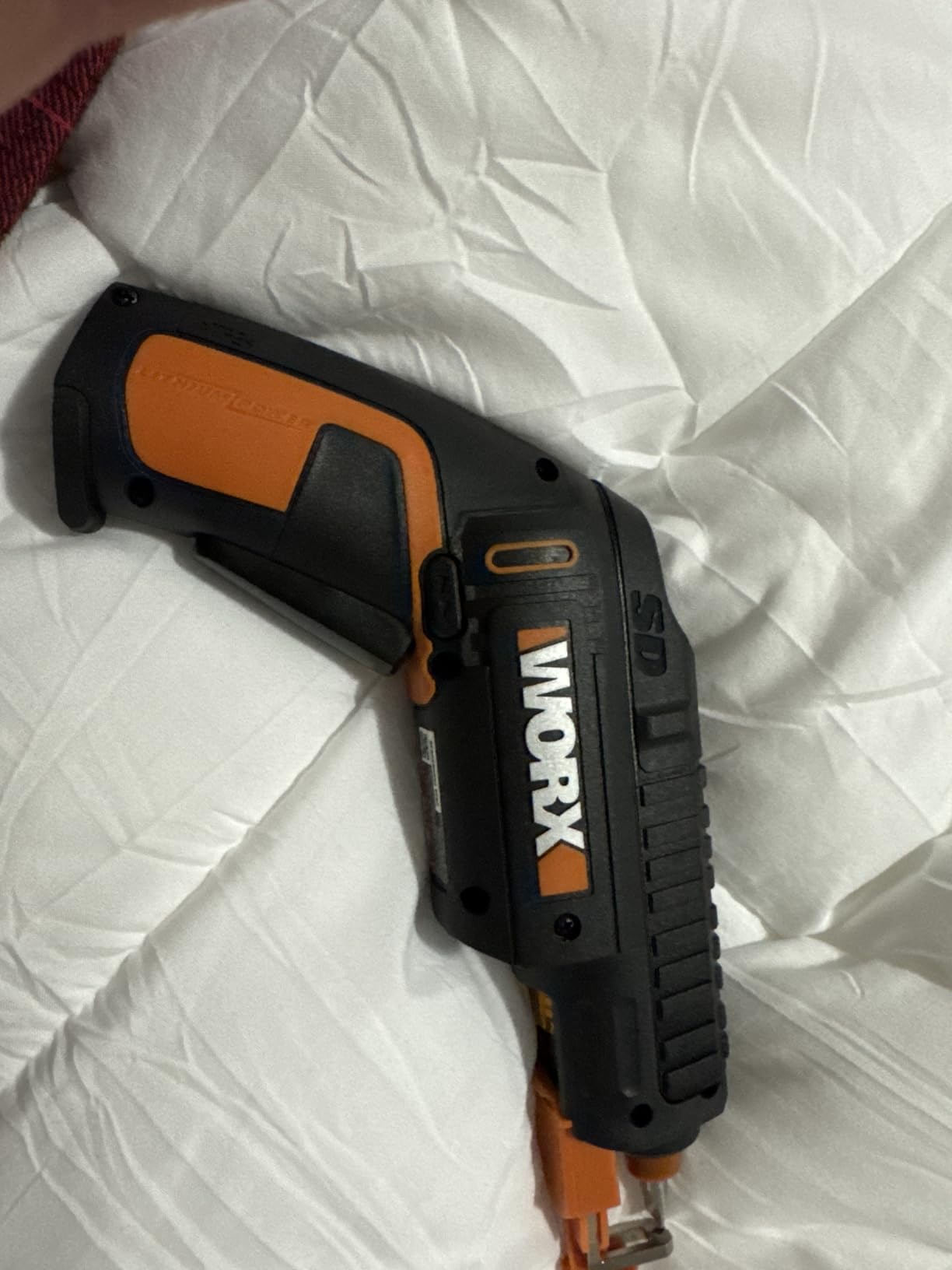 WORX Cordless Screwdriver, 4V 6-Bit Cartridge with Screw Holder, WX255L customer photo 2