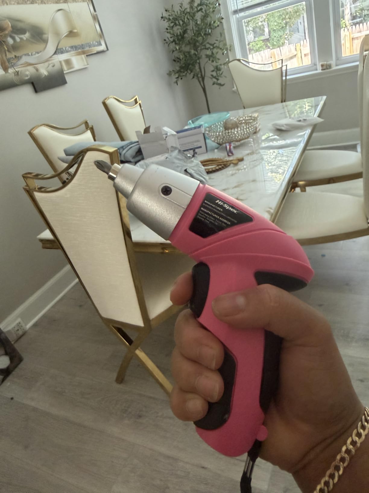 Hi-Spec Small Electric Screwdriver, Mini Drill Set, Rechargeable 3.6V Cordless Screwdriver with 26 Driver Bits, Power Tool for Small Projects & Home Use, Pink customer photo 1