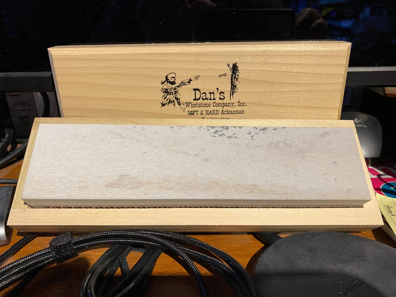 Genuine Arkansas Combination Soft (Medium) and Hard (Fine) Knife Sharpening Bench Stone Whetstone 8