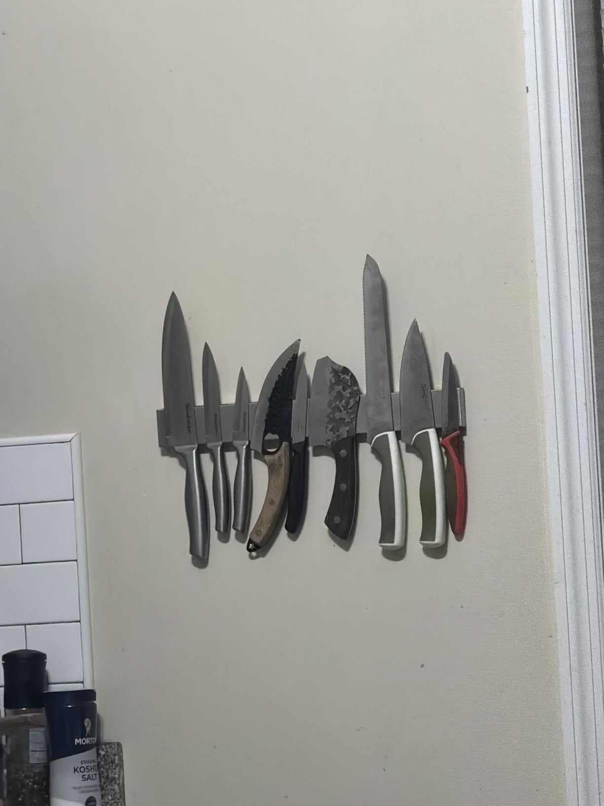 Modern Innovations 16 Inch Stainless Steel Magnetic Knife Bar with Multi-Purpose Functionality as a Knife Holder, Knife Strip, Magnetic Tool Organizer, Art Supply Organizer & Home Organizer customer photo 1