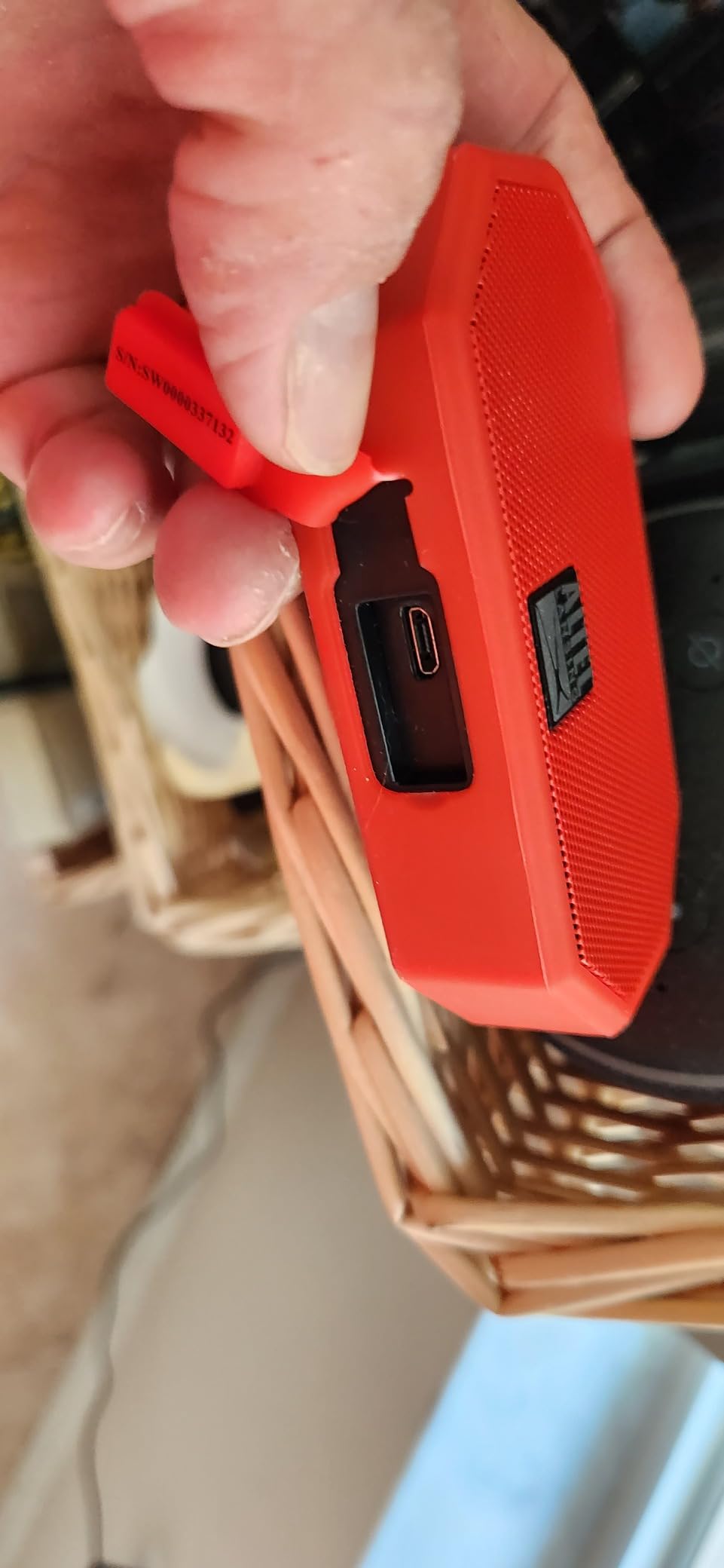 Altec Lansing Mini H2O - Waterproof Bluetooth Speaker, IP67 Certified & Floats in Water, Compact & Portable Speaker for Hiking, Camping, Pool, and Beach customer photo 2
